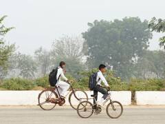 यूपी के इन इलाकों में बारिश की संभावना, यहां चलेगी धूल भरी आंधी, जानें आपके इलाके का हाल