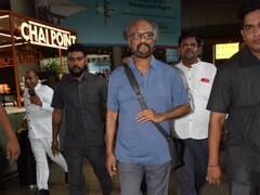 मुंबई एयरपोर्ट पर कैजुअल लुक में नजर आए Rajnikanth, ब्लू टी-शर्ट और ग्रे ट्राउजर में दिखा अलग अंदाज