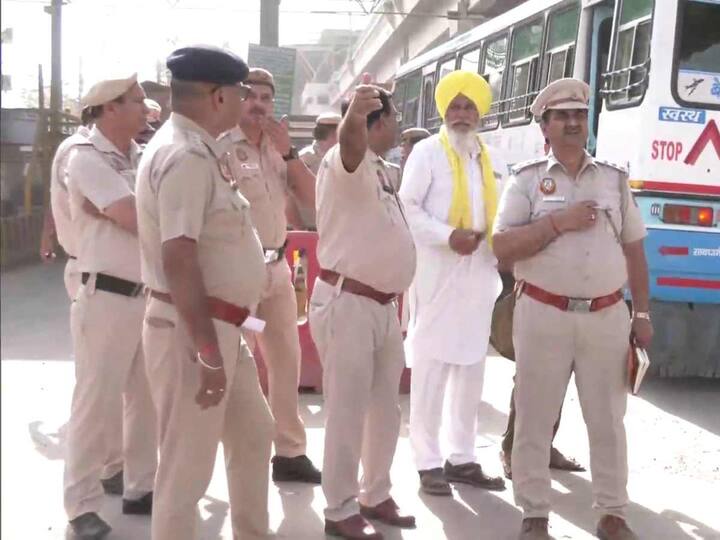 Security was beefed up at the Delh-Tikri border also as farmers are likely to march towards the Jantar Mantar from this route. They will join the protestors at Jantar Mantar to take part in demonstrations. (Source: ANI)
