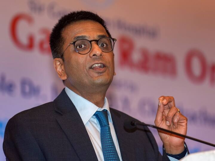 CJI DY chandrachud on demand of separate high court benches says SC not supreme court of tilak marg Supreme Court: 'सुप्रीम कोर्ट सिर्फ तिलक मार्ग का नहीं, देश की सर्वोच्च अदालत', जानें CJI चंद्रचूड़ ने क्यों कही ये बात