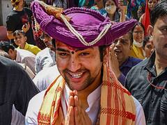 हनुमंत कथा के लिए मुंबई पहुंचे धीरेंद्र शास्त्री, बजरंग दल पर बैन लगाने वाले कांग्रेस के वादे पर कही ये बात