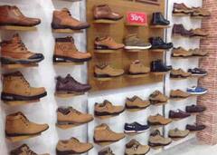 Puma-Nike ਵਰਗੇ ਬ੍ਰਾਂਡਾਂ ਨੂੰ ਟੱਕਰ ਦੇਣ ਵਾਲੀਆਂ ਕੰਪਨੀਆਂ, ਸਸਤੇ ਫੁੱਟਵੀਅਰ ਵੇਚ ਕੇ ਕਮਾ ਰਹੀਆਂ ਕਰੋੜਾਂ ਰੁਪਏ