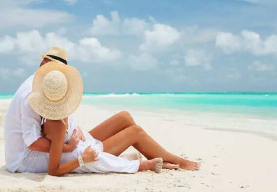 Perfect Honeymoon Destination: ਹਰ ਜੋੜਾ ਹਨੀਮੂਨ ਲਈ ਕਿਉਂ ਜਾਣਾ ਚਾਹੁੰਦੈ ਮਾਲਦੀਵ? ਜਾਣੋ ਕਾਰਨ