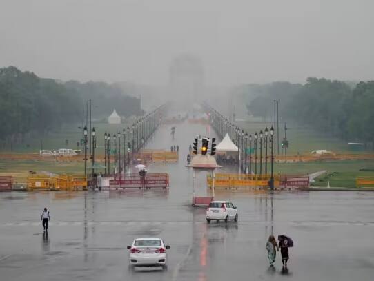 delhi-weather-update-rain-in-many-parts-of-delhi-ncr Delhi Rains: ਦਿੱਲੀ-NCR ‘ਚ ਮੌਸਮ ਨੇ ਬਦਲਿਆ ਮਿਜਾਜ਼, ਧੂੜ ਭਰੀ ਹਨੇਰੀ ਨਾਲ ਪਿਆ ਮੀਂਹ