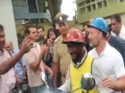 Rahul Gandhi Scooter Ride With Bengaluru Delivery Agent Watch video Watch video: டெலிவரி ஏஜெண்டுடன் ஸ்டைலாக டபுள்ஸ் சென்ற ராகுல்காந்தி...! கர்நாடக தேர்தலில் சுவாரஸ்யம்..!