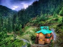 मनाली तो हर कोई जा रहा है... इन ऑफबीट जगहों पर जाइए, फिर कहेंगे- यही है असली जन्नत!