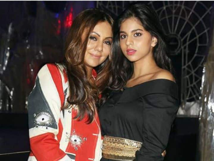 shah rukh khan wife gauri khan shares latest video of daughter suhana khan hoarding out of the office ऑफिस के बाहर गौरी खान को दिखी बेटी Suhana की होर्डिंग, वीडियो शेयर कर लिखी ये बात