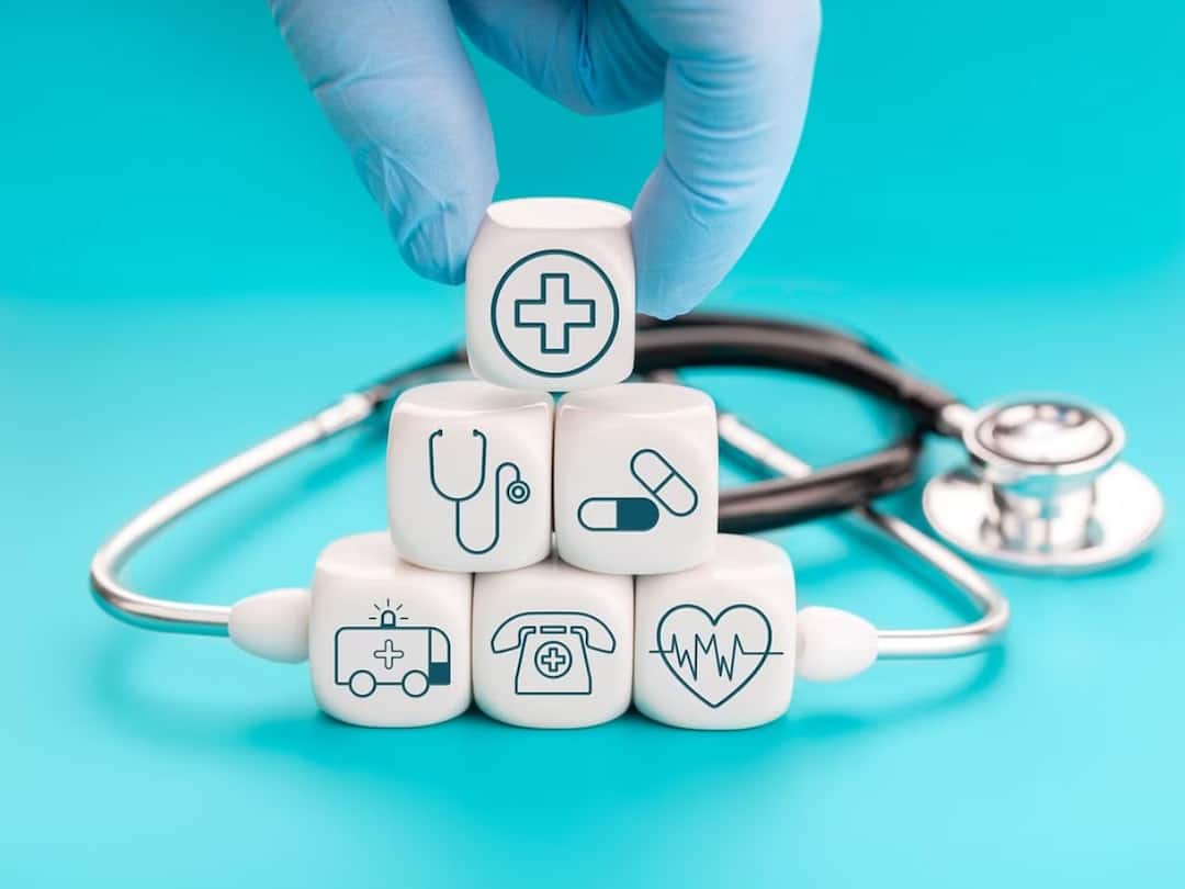 Health Insurance: ఆరోగ్య బీమాతో ఇప్పుడు 'పైసా వసూల్' - విలువ పెంచిన కొత్త మార్పులు Health Insurance becomes more useful with these changes by Insurance companies know details Health Insurance: ఆరోగ్య బీమాతో ఇప్పుడు 'పైసా వసూల్' - విలువ పెంచిన కొత్త మార్పులు