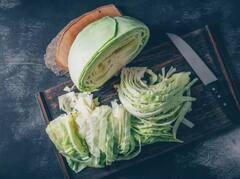 ਦਿਲ ਤੋਂ ਲੈ ਕੇ ਬਾਲਾਂ ਦੀ ਮਜਬੂਤੀ ਤੱਕ... ਜਾਣੋ ਪੱਤਾਗੋਭੀ ਦੇ ਜੂਸ ਦੇ ਫਾਇਦੇ