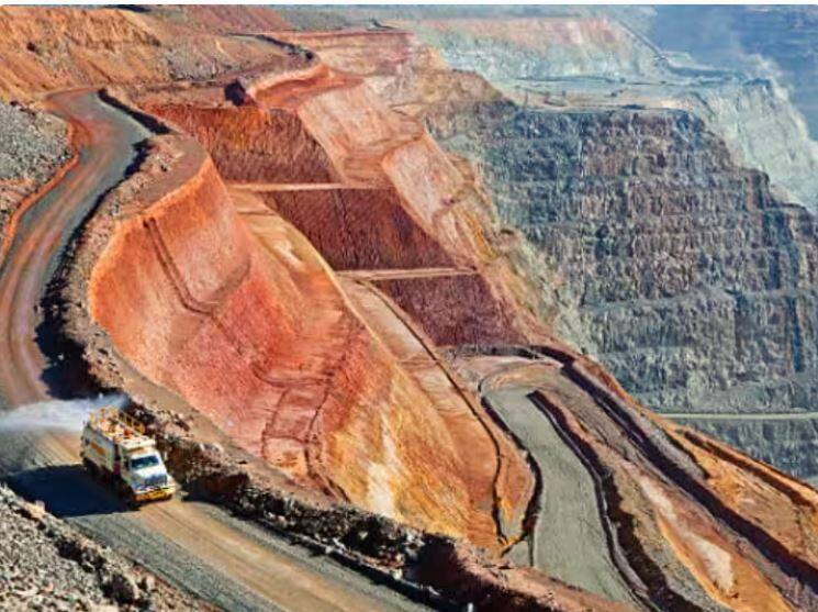 peru gold mines fire several death report worst mining tragedy of history Fire In Peru Gold Mines: ਪੇਰੂ 'ਚ ਸੋਨੇ ਦੀ ਖਾਨ 'ਚ ਲੱਗੀ ਭਿਆਨਕ ਅੱਗ, 27 ਲੋਕ ਜ਼ਿੰਦਾ ਸੜੇ
