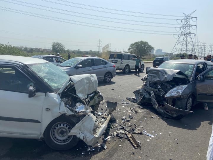 Gurugram Dwarka Expressway accident People injured in Delhi ANN Delhi Road Accident: गुरुग्राम द्वारका एक्सप्रेस-वे पर दर्दनाक हादसा, दो कारों की टक्कर में 1 की मौत, 6 लोग घायल