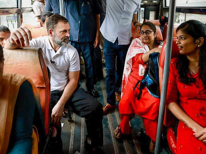 Rahul Gandhi spoke to passengers and commuters during his bus ride to know their vision of Karnataka. He also enquired about the difficulties the women faced while travelling. (Source: PTI)