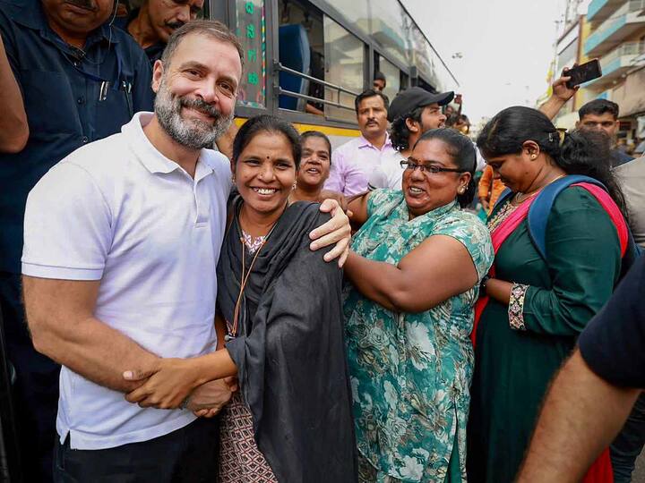 Rahul Gandhi then got down from the bus at Lingarajapuram. Today was the last day of campaigning. Election will be held in the state on May 10 and counting of votes will take place on May 13. (Source: PTI)