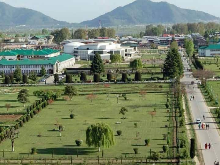 कश्मीर यूनिवर्सिटी में होगी यूथ-20 कंसल्टेशन मीटिंग, वाइस चांसलर ने बताया ऐतिहासिक मौका कश्मीर यूनिवर्सिटी में होगी यूथ-20 कंसल्टेशन मीटिंग, वाइस चांसलर ने बताया ऐतिहासिक मौका