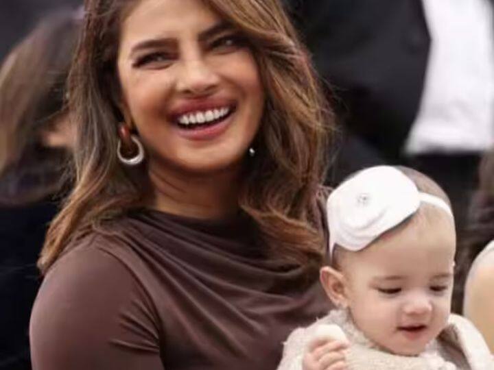 पहली बार फैंस ने सुनी प्रियंका चोपड़ा की बेटी मालती की आवाज, एक्ट्रेस ने शेयर किया खूबसूरत वीडि पहली बार फैंस ने सुनी प्रियंका चोपड़ा की बेटी मालती की आवाज, एक्ट्रेस ने शेयर किया खूबसूरत वीडि
