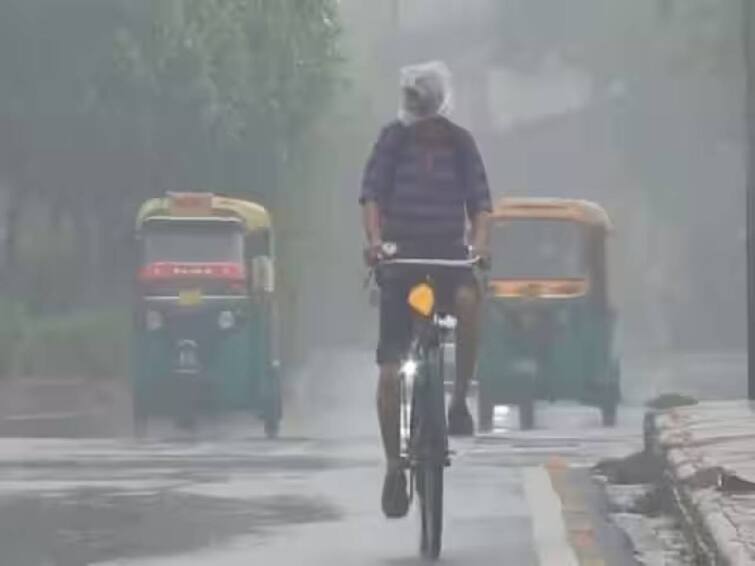 In the last 24 hours in Tamil Nadu, Panpakakkam, Krishnagiri and Arcot regions have recorded 9 cm of rain. TN Rain Alert: தமிழ்நாட்டில் அதிகபட்சமாக இந்த மாவட்டங்களில் 9 செ.மீ மழை.. இன்று எங்கெல்லாம் மழை வெளுக்கும்?