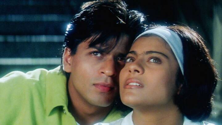 Shah Rukh Khan Kajol Movies: ਇਸ ਕਿੱਸੇ ਦਾ ਜ਼ਿਕਰ ਸ਼ਾਹਰੁਖ ਖਾਨ ਨੇ ਕੀਤਾ ਸੀ, ਜਦੋਂ ਉਹ 'ਕਪਿਲ ਸ਼ਰਮਾ ਸ਼ੋਅ' 'ਚ ਕਾਜੋਲ ਨਾਲ ਮਹਿਮਾਨ ਬਣ ਕੇ ਪਹੁੰਚੇ ਸੀ। ਇਸ ਦੌਰਾਨ ਵਰੁਣ ਧਵਨ ਤੇ ਕ੍ਰਿਤੀ ਸੇਨਨ ਵੀ ਕਪਿਲ ਦੇ ਸ਼ੋਅ 'ਚ ਨਜ਼ਰ ਆਏ ਸੀ।