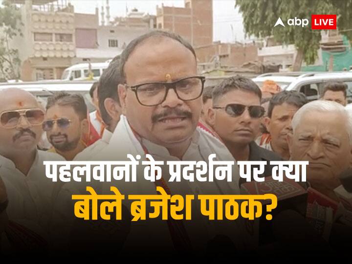 Brajesh Pathak did not answer on Brij Bhushan Sharan Singh question in Sonbhadra ANN UP Politics: बृजभूषण शरण सिंह के सवाल पर डिप्टी सीएम ब्रजेश पाठक हुए असहज, जानिए क्या दिया जवाब