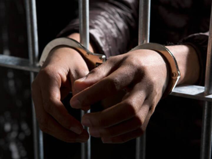 आयरलैंड से चला रहा था ड्रग रैकेट, कैलाश राजपूत का करीबी गिरफ्तार, कल कोर्ट में पेश करेगी क्राइम ब्रांच