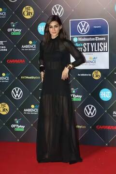 Kriti Pics: એવૉર્ડ ફન્કશનમાં Kriti Sanonએ બ્લેક ડ્રેસમાં બતાવ્યો જલવો, નવા લૂક પર ફેન્સ ફિદા
