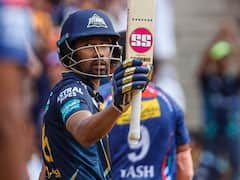 लखनऊ के खिलाफ तूफानी पारी खेल ऋद्धिमान साहा ने अपने नाम किया खास रिकॉर्ड, रहाणे-रैना को पछाड़ा