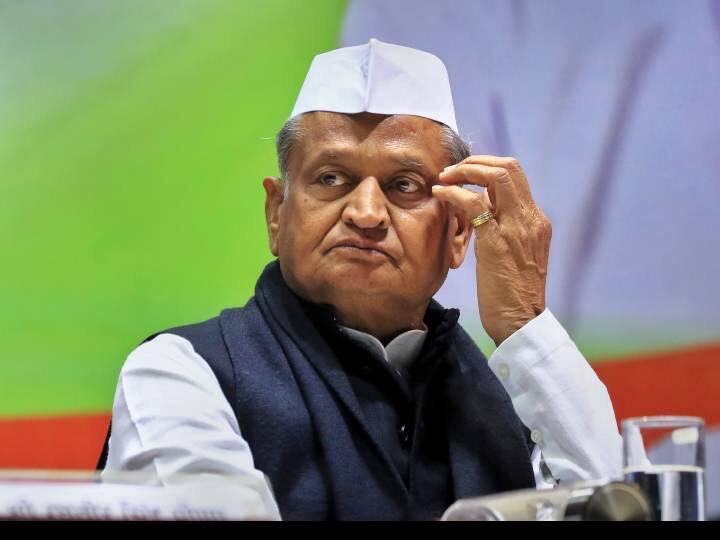 Rajasthan Assembly Elections 2023 BJP poses challenge to Congress in Bhilwara Ashok Gehlot ann Rajasthan Election 2023: कांग्रेस के लिए मुसीबत बनी ये विधानसभा सीट, 1998 के बाद से नहीं भेद पाई बीजेपी का किला