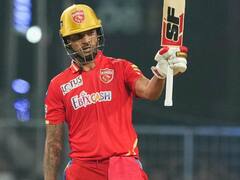 शिखर धवन ने IPL में लगाई 50वीं फिफ्टी, कोहली-वॉर्नर के बाद बने ऐसा करने वाले बने तीसरे खिलाड़ी