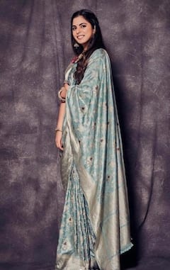 ईशा अंबानी ने शादी में पहना था 90 करोड़ का लहंगा, इस ब्राइडल लुक के आगे दीपिका, प्रियंका सारी हीरोइनें फेल, देखें तस्वीरें