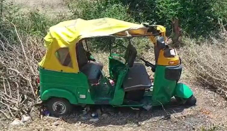 Accident: Two women died in road accident near nadiad with truck and rickshaw Accident: નડિયાદ નજીક ટ્રક ટેલર અને રીક્ષા વચ્ચે ગમખ્વાર અકસ્માત, બે મહિલાના મોત, પાંચ ઘાયલ