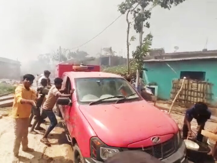 Bhagalpur Fire: भागलपुर में आग लगने से उजड़ गया यह पूरा गांव, 200 घर जलकर राख, कई लोगों के यहां थी शादी