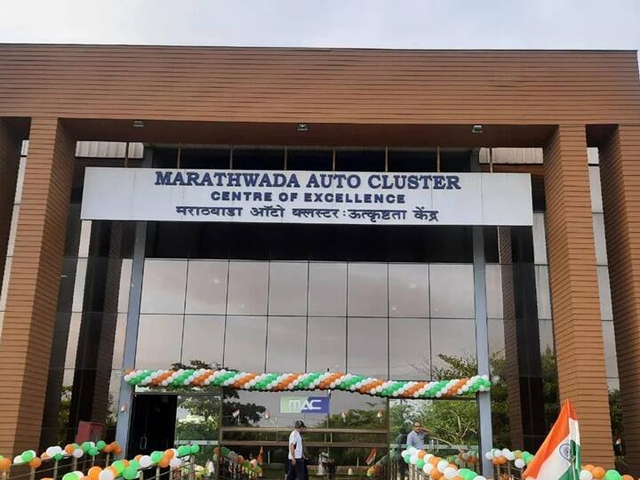 Maharashtra News Chhatrapati Sambhaji Nagar Self proclaimed leaders of Sambhaji Nagar are blackmailing entrepreneurs धक्कादायक! संभाजीनगरचे स्वयंघोषित नेते करतायत उद्योजकांना ब्लॅकमेल