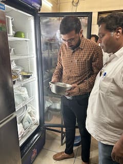 Rajkot: રાજકોટ ફૂડ શાખા દ્વારા અલગ-અલગ જગ્યાઓ પર દરોડા, વાસી ફૂડના જથ્થાનો નાશ કરાયો, જુઓ તસવીરો