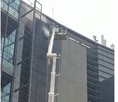 सध्या आग नियंत्रणात असून कुलिंग करण्याचे काम सुरू आहे.