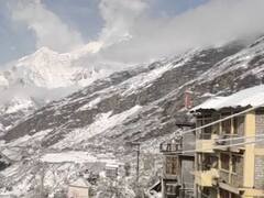 Himachal Pradesh Snowfall: हिमाचल में केलांग ने ओढ़ी बर्फ की चादर,  तापमान माइनस तीन डिग्री लुढ़का, देखें तस्वीरें