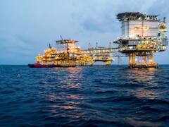 Crude Oil Reserve Countries: सऊदी अरब नहीं इस देश के पास सबसे ज्यादा तेल का भंडार, जानें भारत के पास कितना