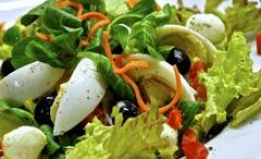 Lettuce Benefits: সুস্থ থাকার সহজ উপায়, ত্বক, চুল থেকে হৃদযন্ত্রের স্বাস্থ্যও রক্ষা করে লেটুস