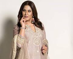 In Pics: पॉपुलर होने से पहले बी ग्रेड फिल्मों में काम कर चुकी हैं ये हसीनाएं, कैमरे के सामने दिए थे इंटीमेट सीन