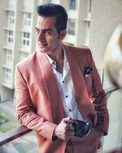 Sudhanshu Pandey Wife: बला की खूबसूरत हैं ‘अनुपमा’ के एक्स हसबैंड ‘वनराज’ की रियल लाइफ, बेहद फिल्मी है लव स्टोरी