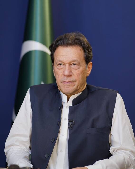 पाकिस्तानचे माजी पंतप्रधान इम्रान खान यांना अटक