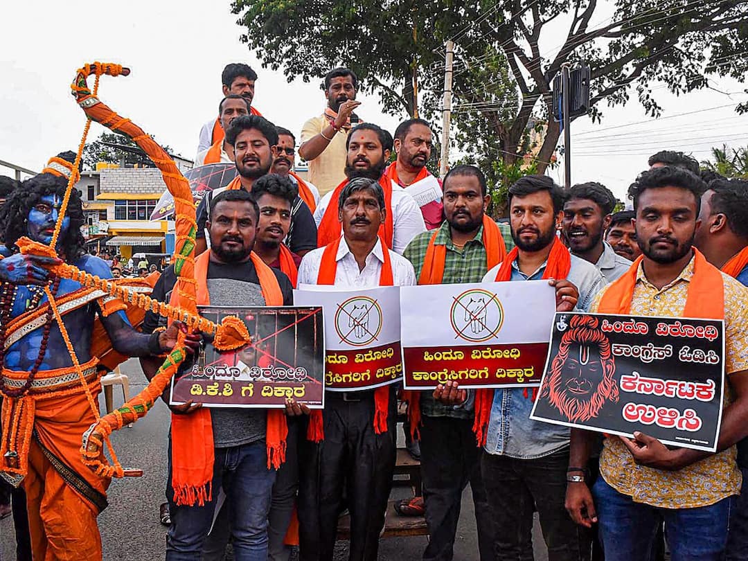 Karnataka Polls: Bajrang Dal, VHP To Recite Hanuman Chalisa Across Country A Day Before Voting Karnataka elections 2023 Bajrang Dal, VHP To Recite Hanuman Chalisa Across Country A Day Before Voting Karnataka Polls: Bajrang Dal, VHP To Recite Hanuman Chalisa Across Country A Day Before Voting