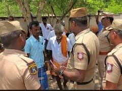 லுங்கி அணிந்து வந்தவர்கள் உள்ளே செல்லக்கூடாது - கரூரில் நடந்தது என்ன..?