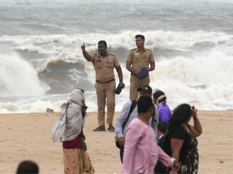 Cyclone Mocha Storm To Intensify Severe Storm Bay Of Bengal By May 12, Sea Conditions Likely To Be Very Rough Top Points Cyclone Mocha To Intensify Into Severe Storm By May 12, Sea Conditions Likely To Be Very Rough — Top Points