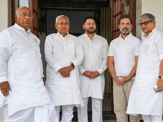 Lok Sabha Election 2024: नीतीश कुमार से मुलाकात के बाद नवीन पटनायक बोले- हमारी दोस्ती पुरानी, गठबंधन को लेकर किया ये दावा Lok Sabha Election 2024: नीतीश कुमार से मुलाकात के बाद नवीन पटनायक बोले- हमारी दोस्ती पुरानी, गठबंधन को लेकर किया ये दावा