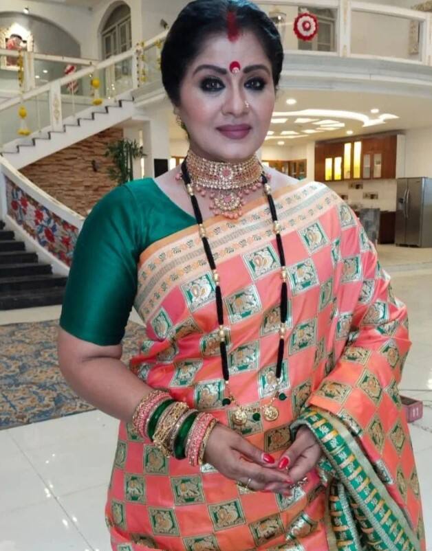 सुधा ने आर्टिफिशियल पैर लगाकर अपने सपनों को उड़ान दी थी और डांस करना जारी रखा था. इतना ही नहीं उन्होंने नकली पैर के साथ स्टेज पर भी कई बार परफॉर्म किया और कई अवॉर्ड अपने नाम किए.