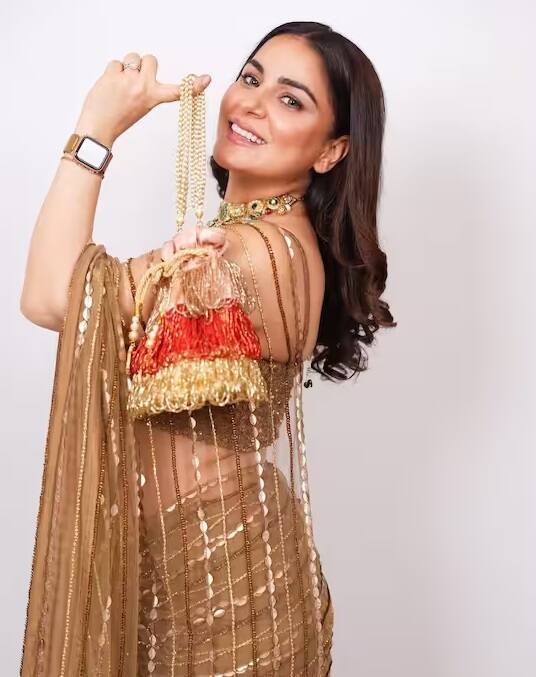 આલમ અને શ્રદ્ધા નાના પડદાનું ફેમસ કપલ બની ગયા હતા. બંને 'નચ બલિયે'માં પણ સાથે જોવા મળ્યા હતા, પરંતુ કમનસીબે તેમનો સંબંધ લાંબો સમય ટકી શક્યો નહીં અને થોડા સમય પછી તેઓ અલગ થઇ ગયા હતા.