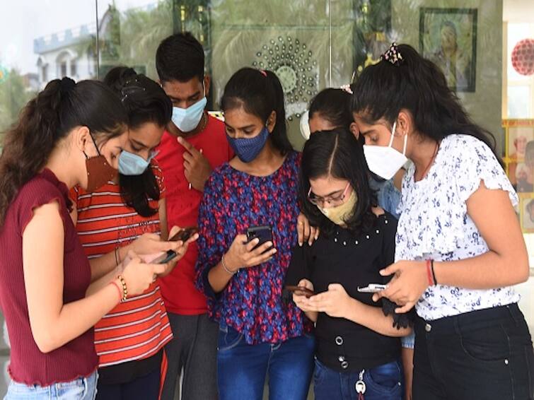 TS SSC 10th Results 2023 Telangana BSE Manabadi SSC Result 2023 Today Check Result On ABP LIVE Telangana SSC 10th Result 2023 Announced: Know How To Check Result On ABP Live