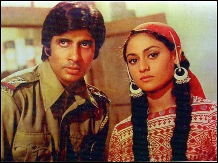 Zanjeer Movie 50 Years Amitabh Bachchan Pran Ajit Khan and Jaya Bachchan Famous Superhit Dialogues See Full Report Zanjeer Superhit Dialogue: 'जब तक बैठने को ना कहा जाए शराफत से खड़े रहो...' ये हैं जंजीर के हिट डायलॉग्स