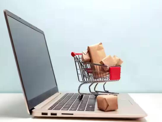 ਫਲਿੱਪਕਾਰਟ ਅਤੇ ਐਮਾਜ਼ਾਨ ਦੋਵਾਂ 'ਤੇ ਇੱਕੋ ਮੋਬਾਈਲ ਦੀਆਂ ਕੀਮਤਾਂ ਦੀ ਜਾਂਚ ਕਰੋ, ਕਿਉਂਕਿ ਦੋਵਾਂ ਵੈੱਬਸਾਈਟਾਂ 'ਤੇ ਕੀਮਤਾਂ ਵੱਖ-ਵੱਖ ਹੋ ਸਕਦੀਆਂ ਹਨ। ਤੁਸੀਂ ਕੀਮਤਾਂ ਦੀ ਤੁਲਨਾ ਕਰਨ ਅਤੇ ਸਭ ਤੋਂ ਵਧੀਆ ਸੌਦਾ ਪ੍ਰਾਪਤ ਕਰਨ ਲਈ ਹੋਰ ਔਨਲਾਈਨ ਖਰੀਦਦਾਰੀ ਵੈਬਸਾਈਟਾਂ ਜਾਂ ਔਫਲਾਈਨ ਸਟੋਰਾਂ 'ਤੇ ਕੀਮਤਾਂ ਵੀ ਦੇਖ ਸਕਦੇ ਹੋ।