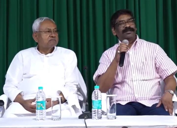 Ranchi: नीतीश कुमार से मुलाकात के बाद सीएम सोरेन बोले- 'हम इस बात पर सहमत हुए कि...' hemant Soren reaction after meeting with bihar CM Nitish Kumar Ranchi: नीतीश कुमार से मुलाकात के बाद सीएम सोरेन बोले- 'हम इस बात पर सहमत हुए कि...'