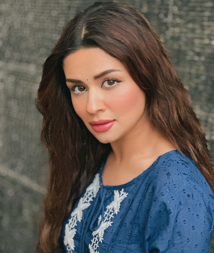 The TV actor, who is soon about to make her Bollywood debut, often treats her fans with new set of pictures